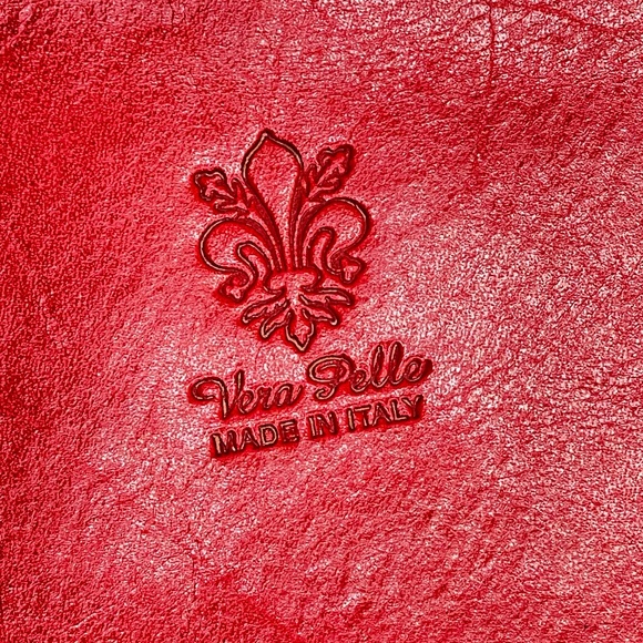 Vera Pelle Made in Italy Candy Apple Red Genuine Leather Purse Handbag - Picture 16 of 16